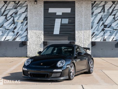 Used 2010 Porsche 911 GT3 image 6