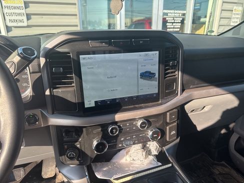 Used 2022 Ford F150 XLT w/ Equipment Group 302A High image 18