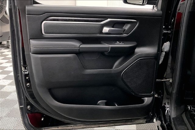 Used 2023 RAM 1500 Big Horn AWD/4WD image 23