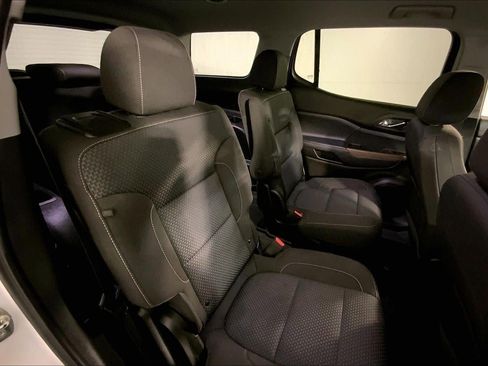 Used 2023 GMC Acadia SLE w/ Driver Convenience Package image 23