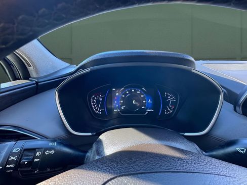 Used 2020 Hyundai Santa Fe Limited image 18