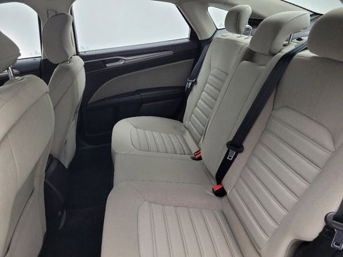 Used 2018 Ford Fusion S image 18