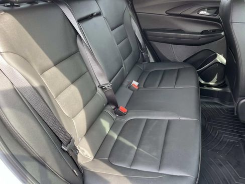 Used 2022 Chevrolet TrailBlazer ACTIV w/ Sun and Liftgate Package image 22