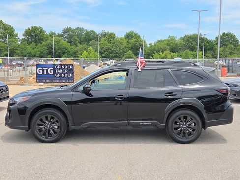 Used 2023 Subaru Outback Onyx Edition AWD/4WD image 6