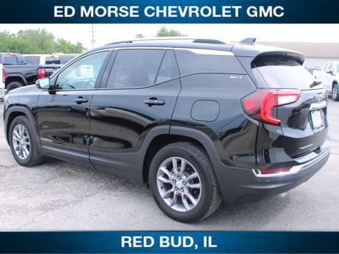 Used 2022 GMC Terrain SLT w/ Infotainment Package II FWD image 19