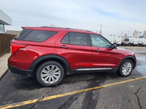 Used 2023 Ford Explorer Limited w/ Equipment Group 301A image 4