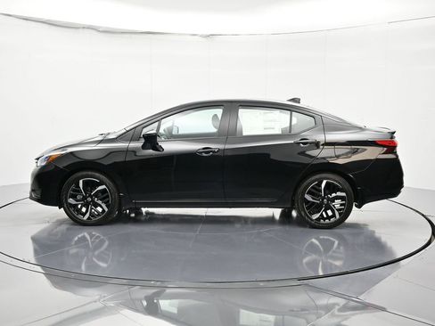 New 2025 Nissan Versa SR w/ Trunk Package image 9