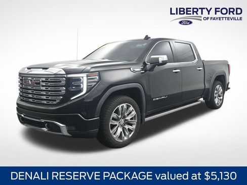 Used 2023 GMC Sierra 1500 Denali w/ Denali Reserve Package AWD/4WD image 1