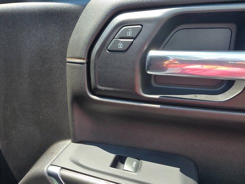 Used 2019 GMC Sierra 1500 AT4 w/ AT4 Premium Package AWD/4WD image 48