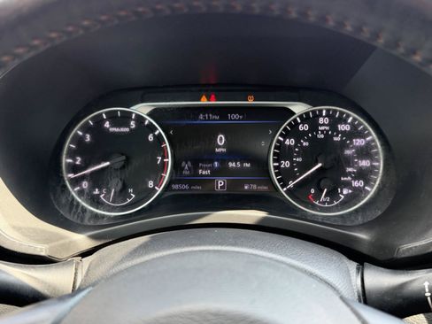 Used 2021 Nissan Sentra SR w/ SR Premium Package FWD image 29