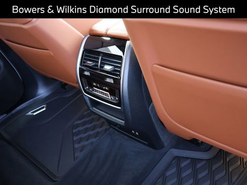 New 2026 BMW X7 M60i AWD/4WD image 11