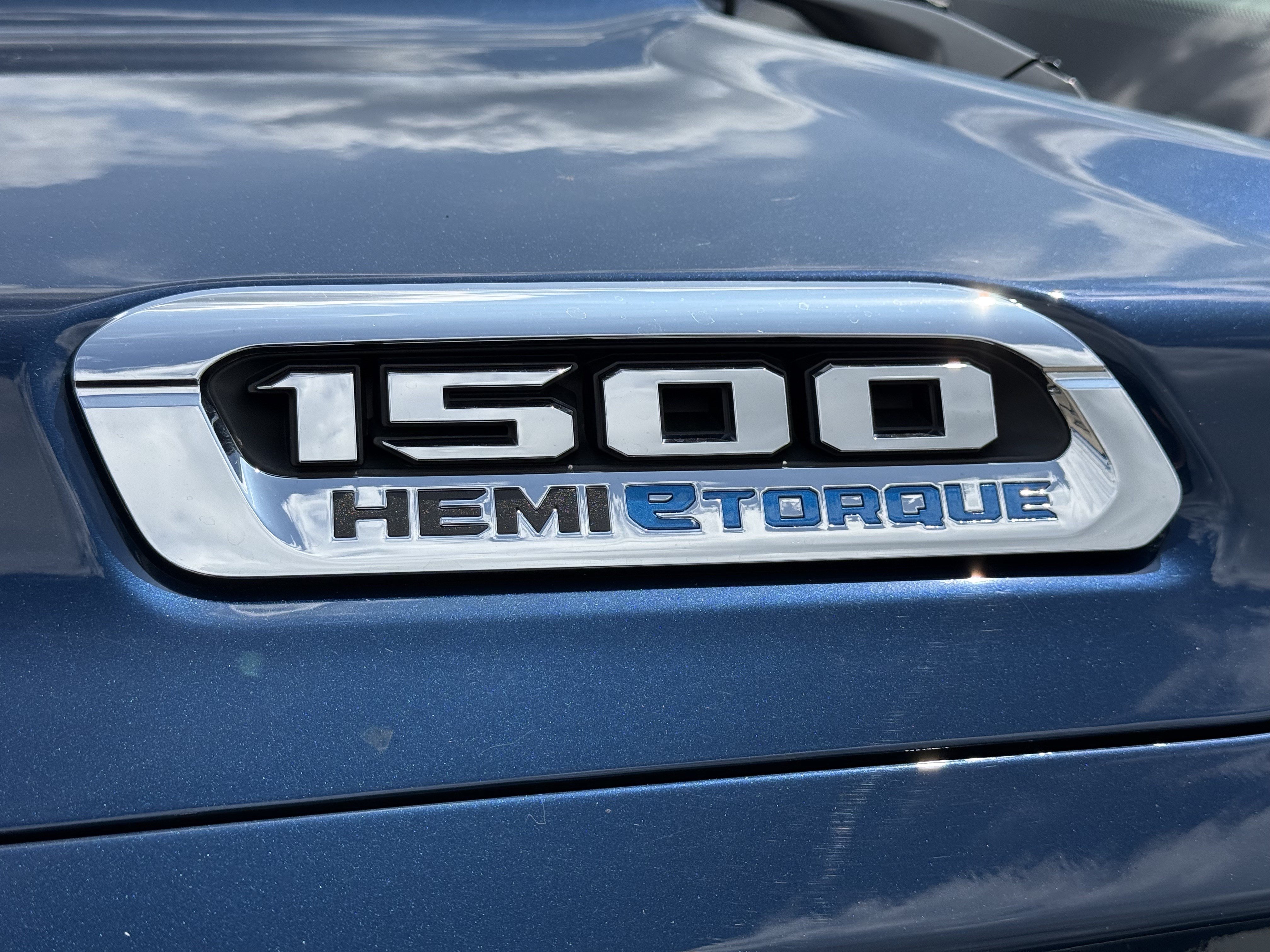 Used 2024 RAM 1500 Big Horn AWD/4WD image 35
