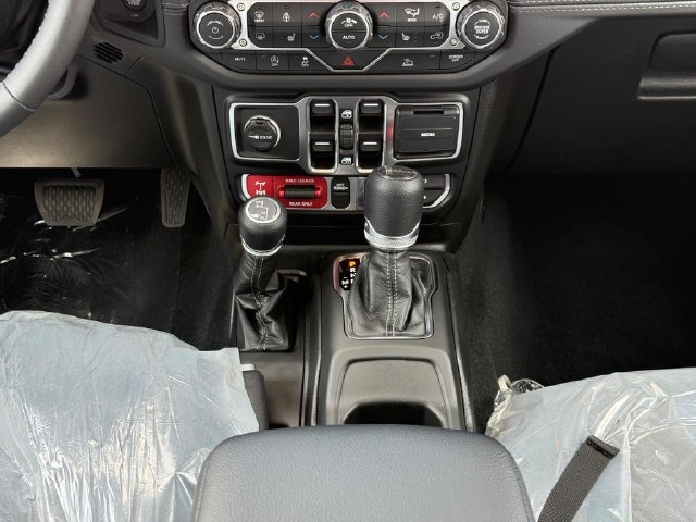 New 2026 Jeep Gladiator Mojave AWD/4WD image 17