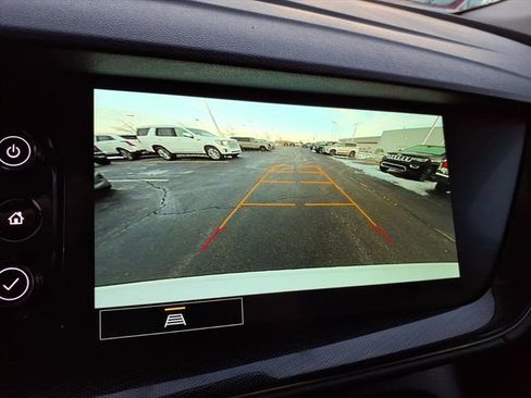 Used 2023 Buick Envision Preferred image 32