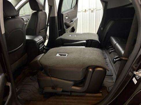 Used 2020 Chevrolet Traverse Premier w/ LPO, Floor Liner Package FWD image 17
