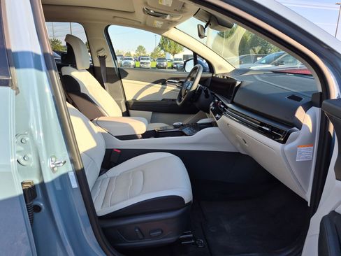 Used 2026 Kia Sportage SX Prestige AWD/4WD image 34
