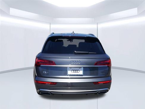 Certified 2023 Audi Q5 2.0T Premium Plus w/ Premium Plus Package AWD/4WD image 10