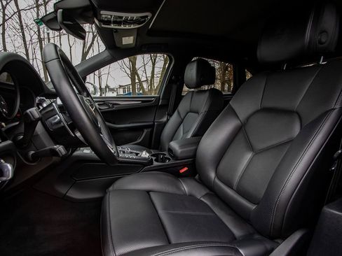 Used 2019 Porsche Macan image 9