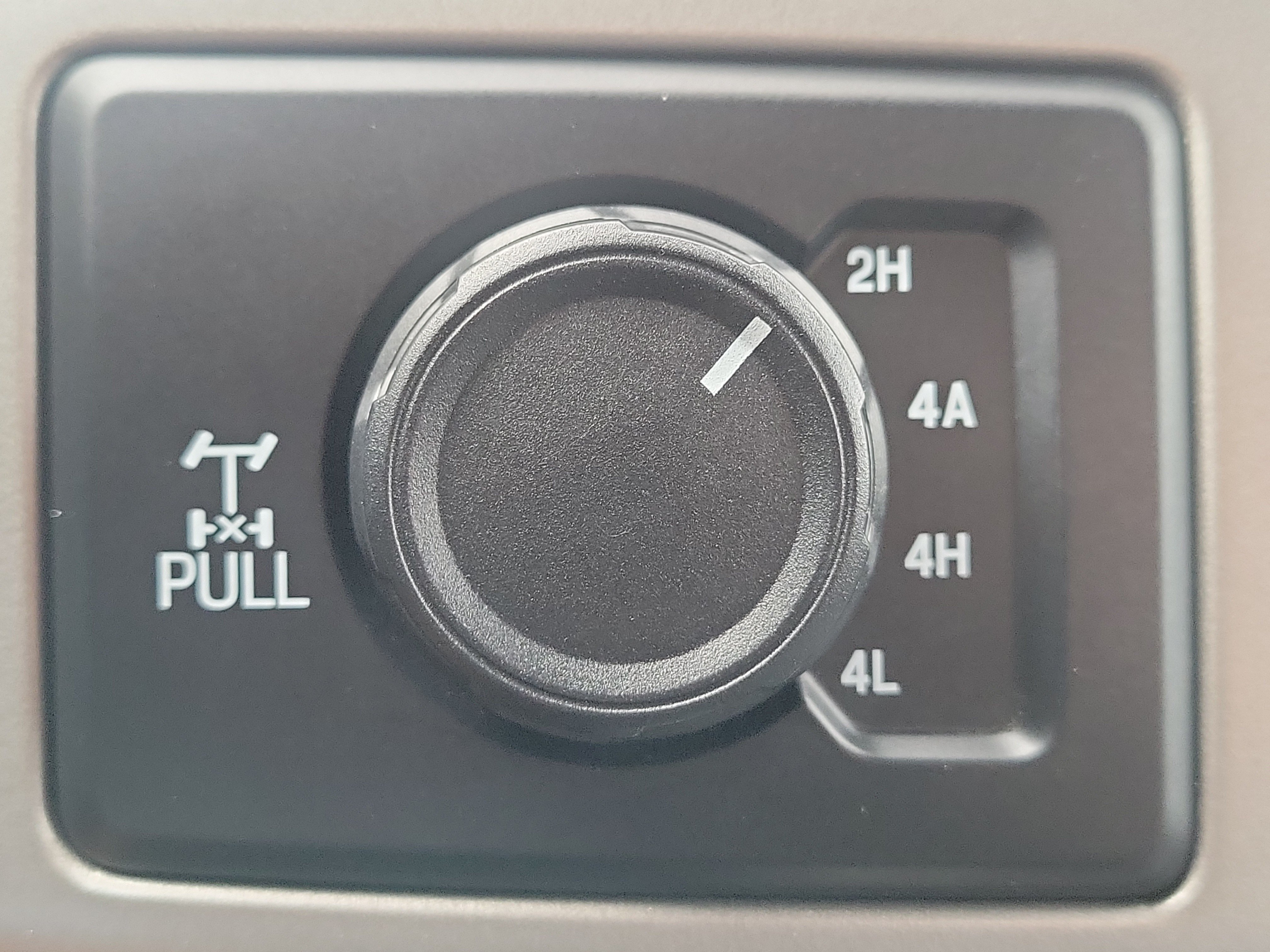 Used 2018 Ford F150 Lariat w/ Equipment Group 502A Luxury AWD/4WD image 26