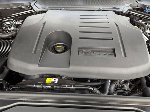 New 2025 Land Rover Discovery Dynamic SE image 20