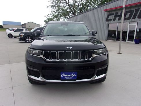 Used 2022 Jeep Grand Cherokee L Limited AWD/4WD image 6