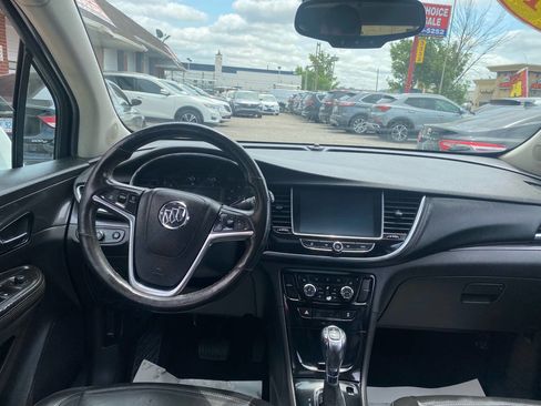 Used 2019 Buick Encore Essence image 16
