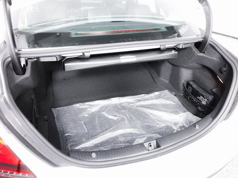 Used 2020 Mercedes-Benz C 300 4MATIC Sedan image 20