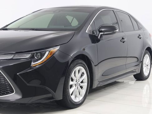 Used 2022 Toyota Corolla XLE image 45