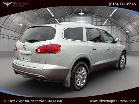 Used 2012 Buick Enclave Leather w/ Trailering Provision Package image 5