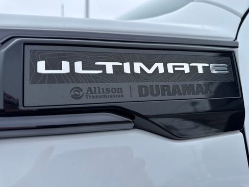 Used 2024 GMC Sierra 2500 Denali Ultimate image 33