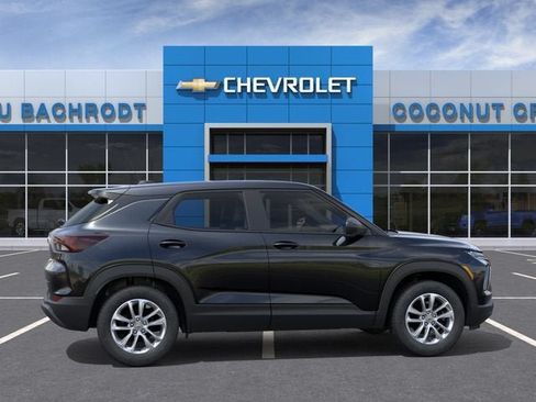 New 2026 Chevrolet TrailBlazer LS FWD image 5