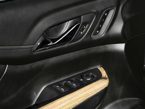 Used 2019 GMC Acadia Denali w/ Technology Package image 57