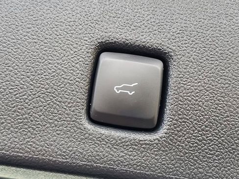 Certified 2024 Ford Escape ST-Line w/ Tech Pack #1 image 33