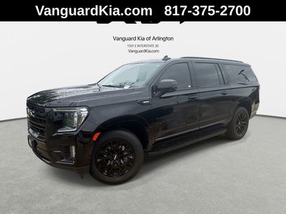 Used 2023 GMC Yukon XL SLT w/ SLT Luxury Package