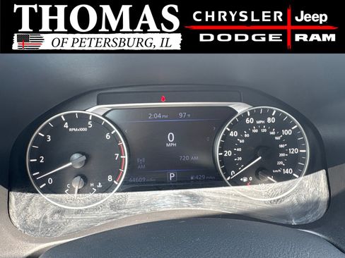 Used 2025 Nissan Altima 2.5 SV FWD image 16