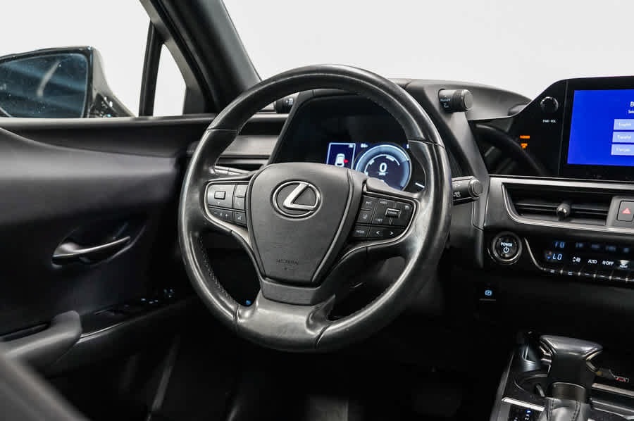 Used 2024 Lexus UX 250h FWD image 15