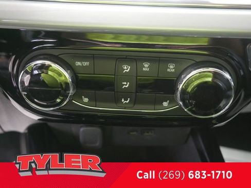 New 2026 Chevrolet Trax LT w/ Driver Confidence Package FWD image 28