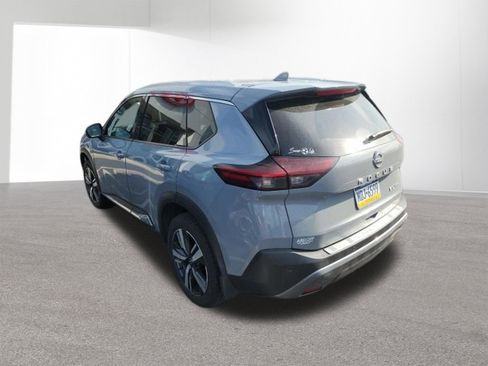 Used 2023 Nissan Rogue SL AWD/4WD image 5