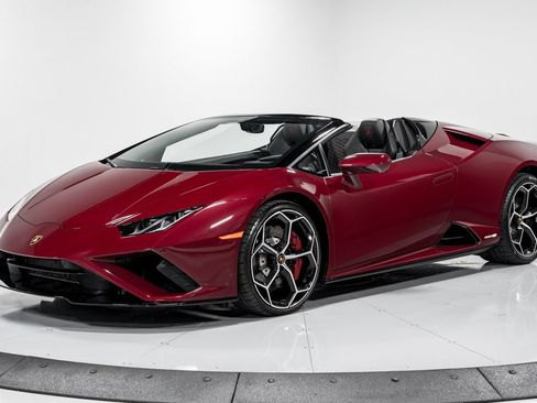 Used 2022 Lamborghini Huracan EVO RWD image 7