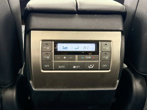 Used 2015 Lexus GX 460 image 33