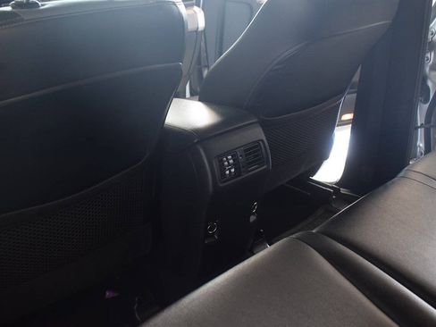Used 2016 Toyota 4Runner SR5 Premium AWD/4WD image 44