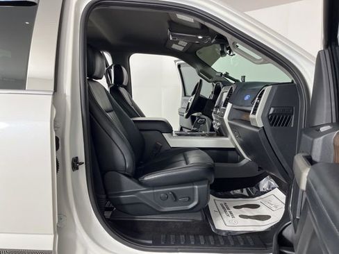 Used 2020 Ford F150 Lariat w/ Equipment Group 502A Luxury AWD/4WD image 39