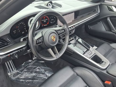 Used 2021 Porsche 911 Turbo S image 4