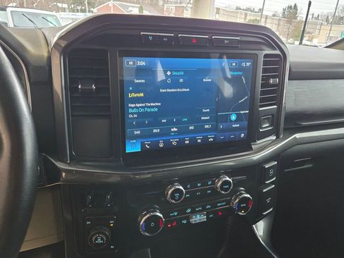 Used 2022 Ford F150 XLT w/ Equipment Group 302A High image 17