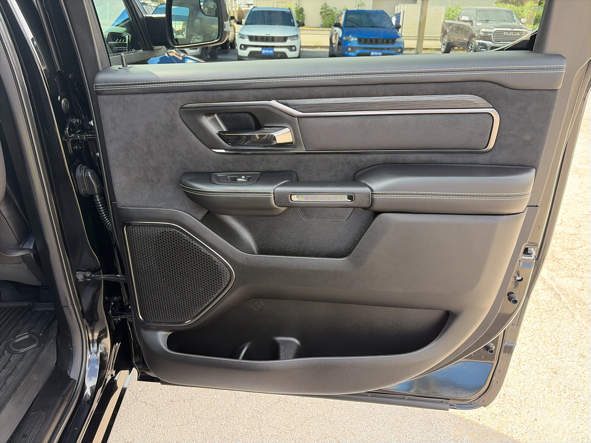 Used 2026 RAM 1500 RHO AWD/4WD image 7