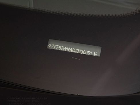 Used 2018 Ferrari GTC4Lusso image 35