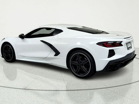 Used 2024 Chevrolet Corvette Stingray Coupe w/ 1LT RWD image 3