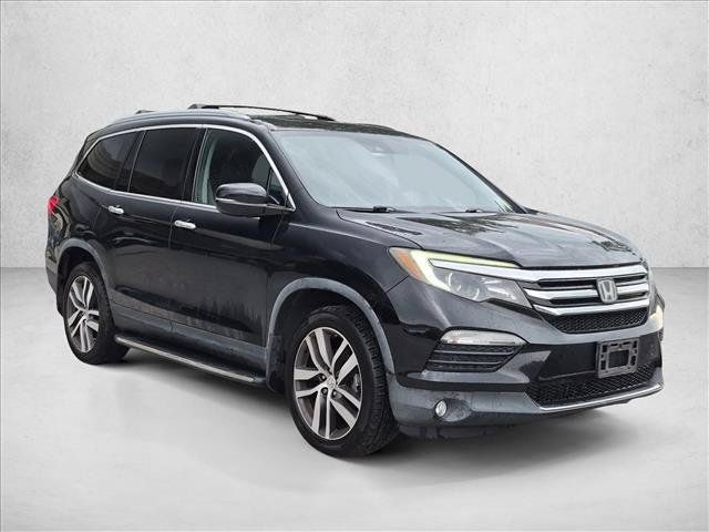 Used 2016 Honda Pilot Elite image 3