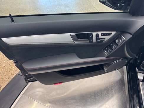 Used 2013 Mercedes-Benz C 300 4MATIC Sedan image 14