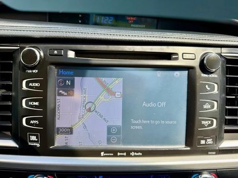 Used 2016 Toyota Highlander Limited image 39